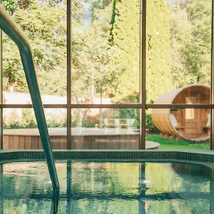 4* Hotel Lykke &